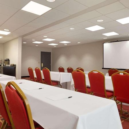 Country Inn & Suites By Radisson, Dfw Airport South, Tx เออร์วิง ภายนอก รูปภาพ