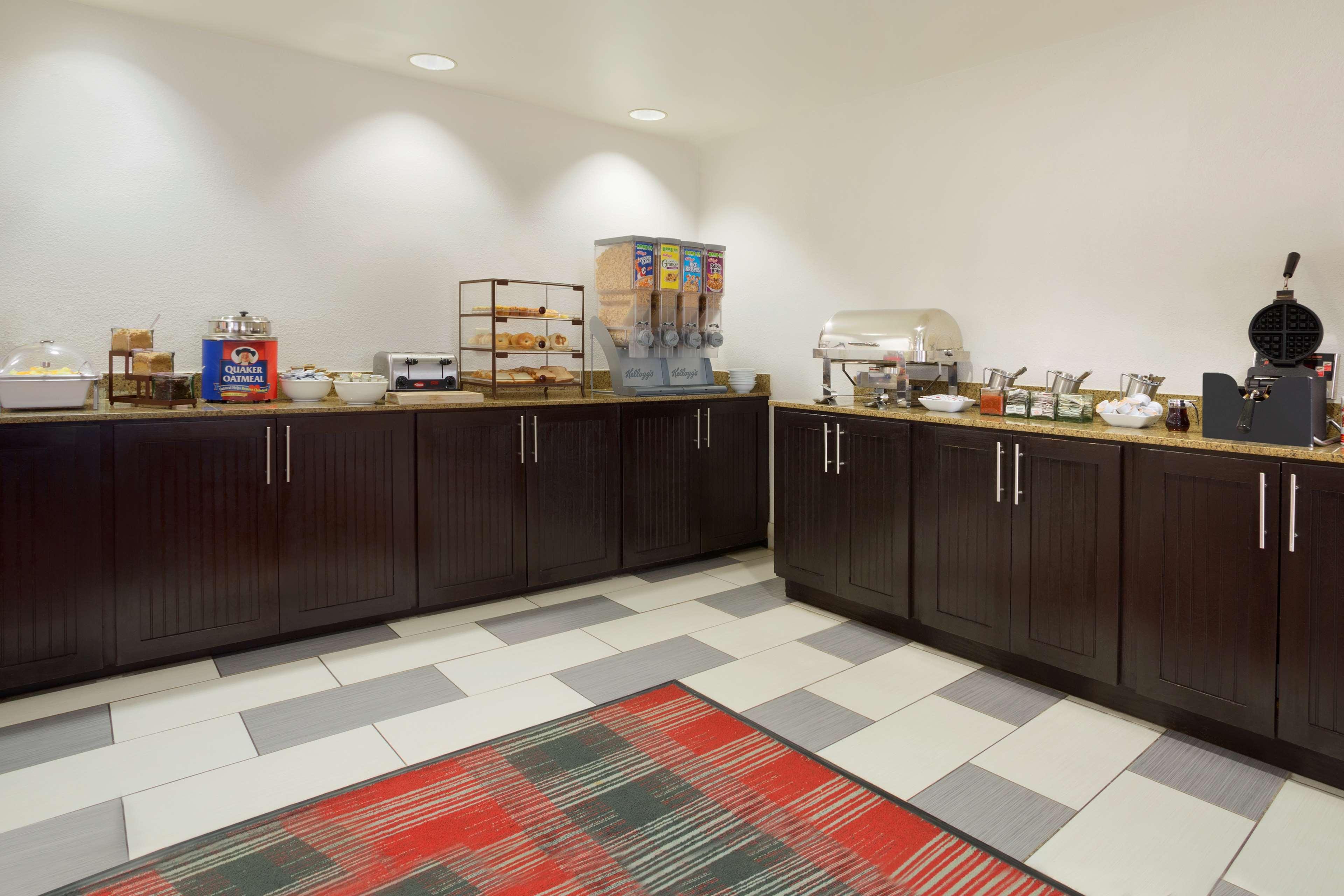 Country Inn & Suites By Radisson, Dfw Airport South, Tx เออร์วิง ภายนอก รูปภาพ