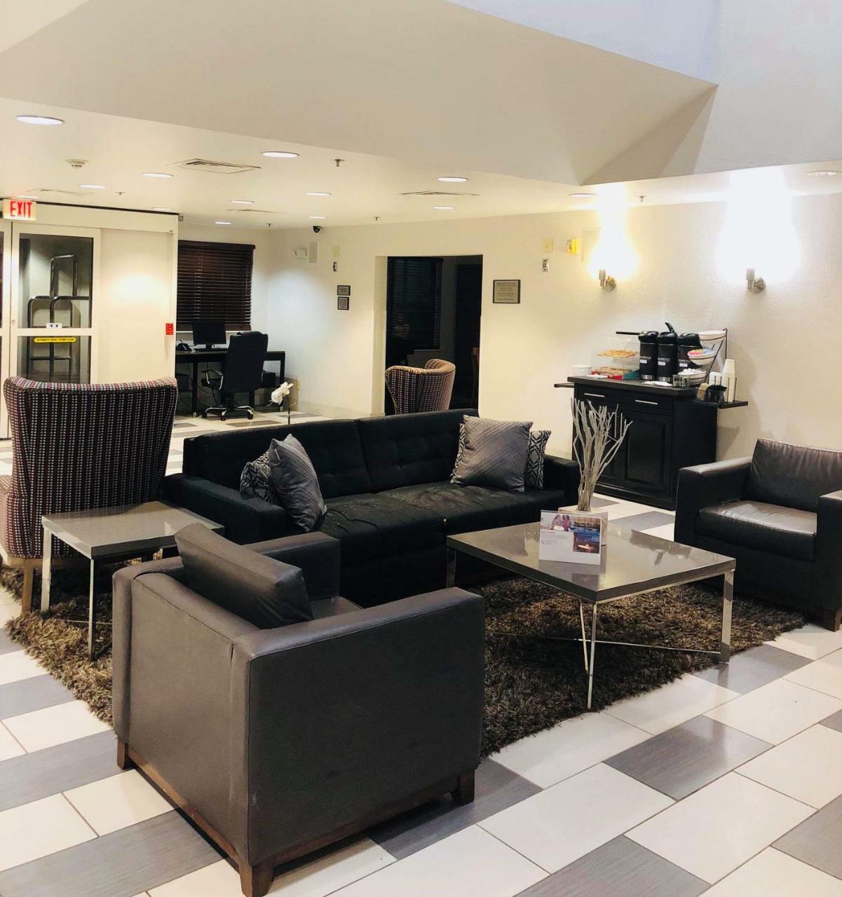 Country Inn & Suites By Radisson, Dfw Airport South, Tx เออร์วิง ภายนอก รูปภาพ